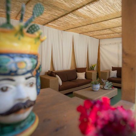 B&B Sicily Luxury カターニア エクステリア 写真