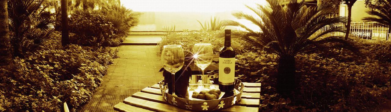 B&B Sicily Luxury カターニア エクステリア 写真