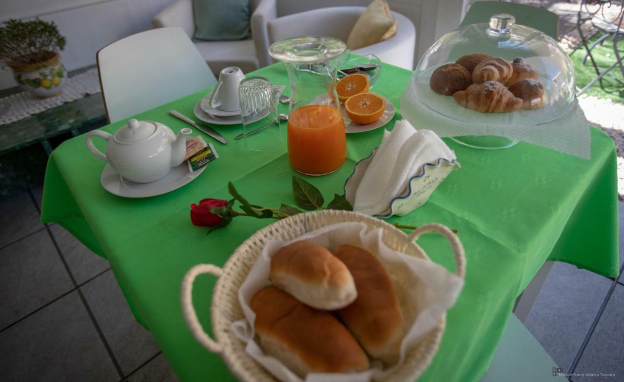 B&B Sicily Luxury カターニア エクステリア 写真