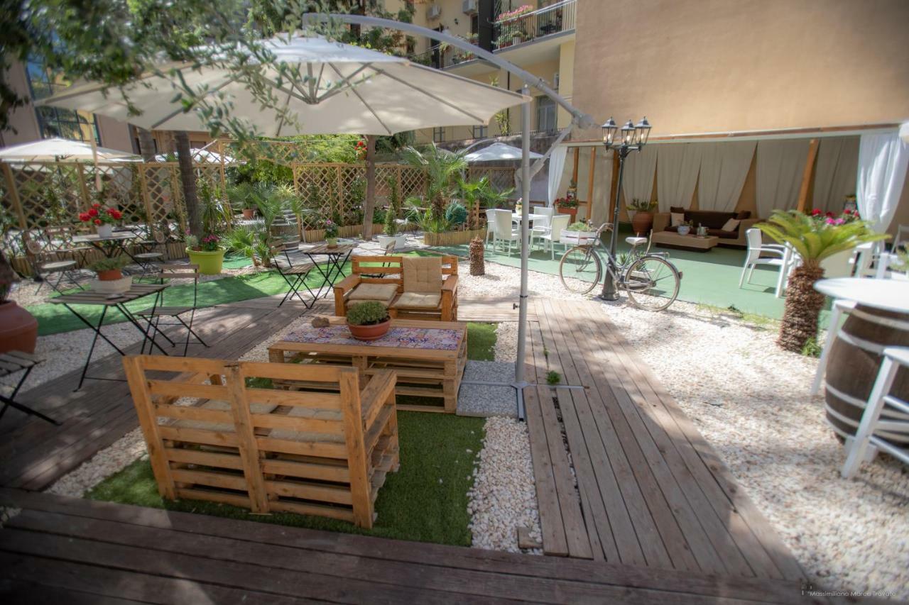 B&B Sicily Luxury カターニア エクステリア 写真